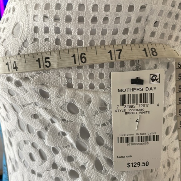 Alfani Bright White Lace Sleeveless Midi Dress with Round Neck - Picture 5 of 5